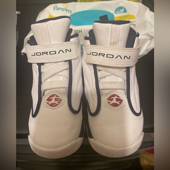 Jordan Toddler Sneakers. Only worn few times. Excellent condition. Blue/White - Picture 1 of 6